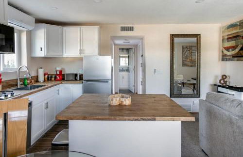 Cozy 1BR Guest House with Mountain View in Simi Valley - Foto 8