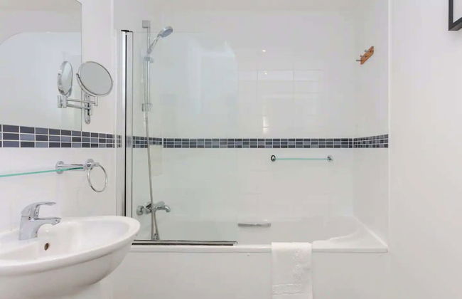 Bright & Airy 1 Bedroom Apartment in Trendy Peckham - Foto 12
