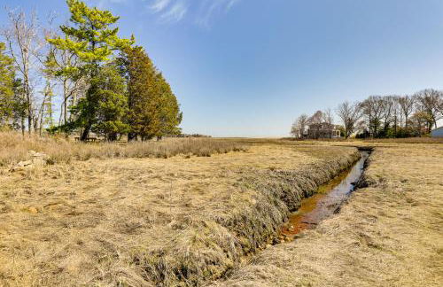 3 Mi to Cape Cod Bay Marshfield Home with Balcony! - Foto 26