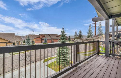 Black Rock Ridge Private Hot Tub & Views - Photo 32