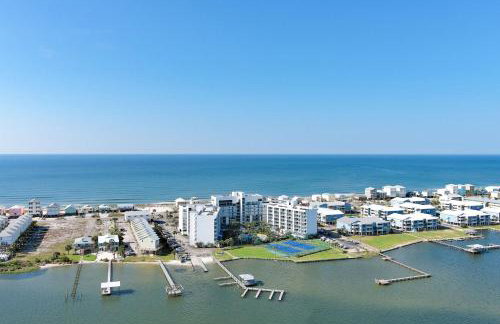 1br/1ba Sleeps 4 Near Beach w/ Breathtaking Ocean Views - Photo 40