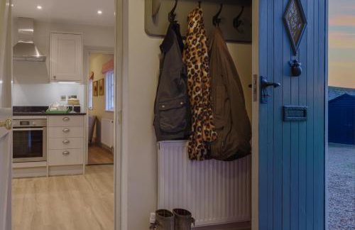 The Walled Garden at Woodhall Estate - Photo 21