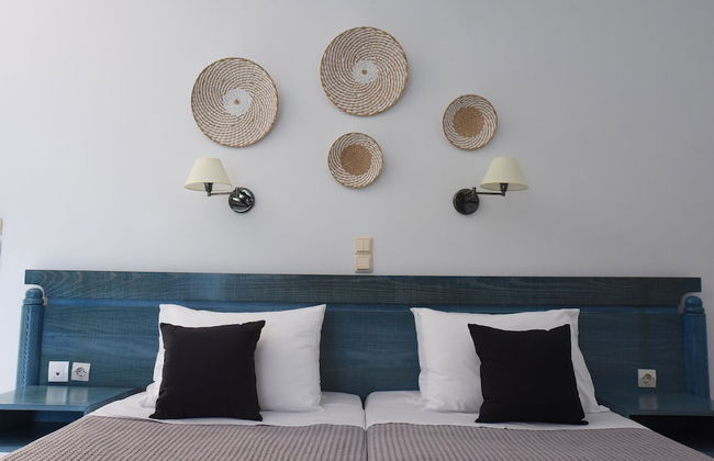 Rebecca's Village - Foto 9