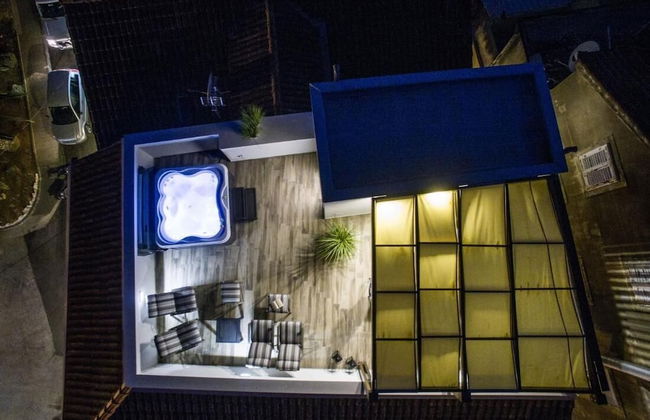 Good Life Deluxe Seafront Apartment - Foto 34