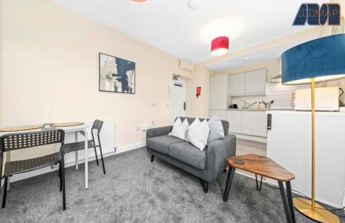 1 Bed Flat With Parking Sleeps 2 in Fife - Foto 6