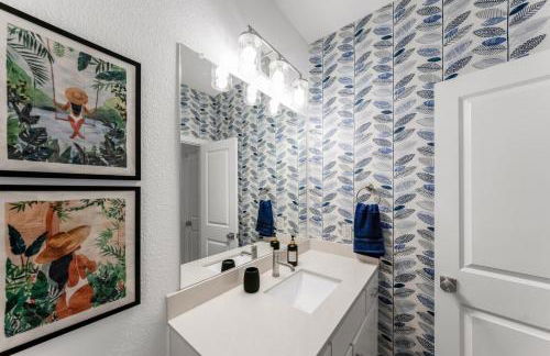 Luxury Oasis - Glam Decor, Putting Green, Arcade Fun & EV Station - Foto 59