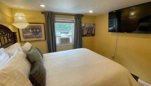 Nothing Fancy Older Pet Friendly Home near I 95 - Foto 5