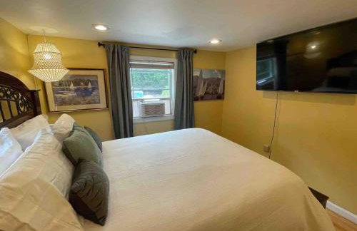 Nothing Fancy Older Pet Friendly Home near I 95 - Foto 5