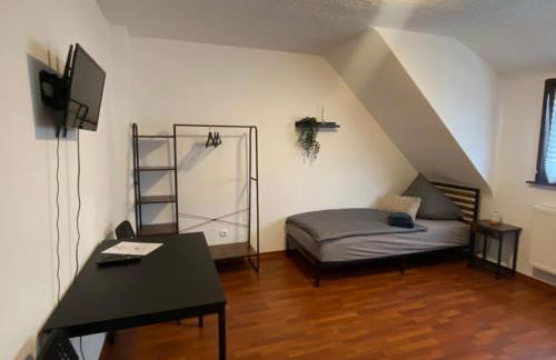 Ruhige Dachgeschosswohnung in Nickenich - Foto 3