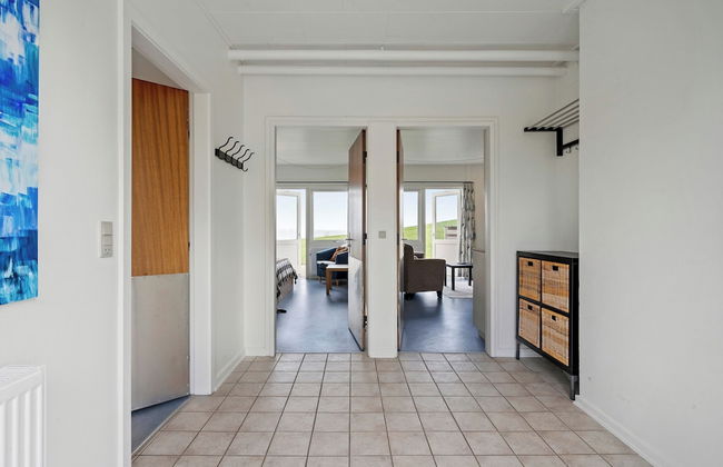 Beachfront Apartment D, 2 Bedrooms, Free Parking - Foto 11