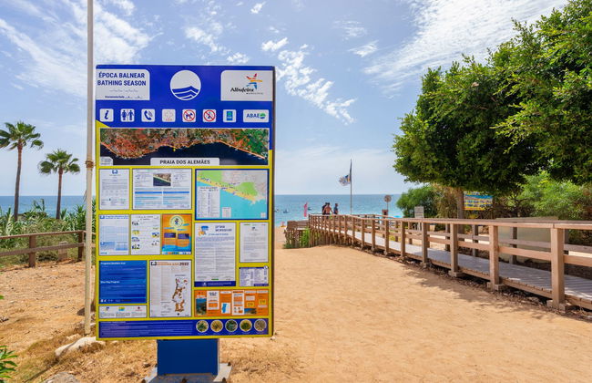 Happy Moments - Photo 19