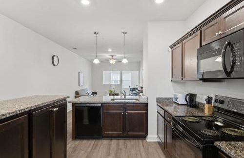 Modern Savannah 2BR Near Shopping - Foto 11