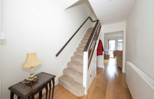 Beaconsfield - Photo 16