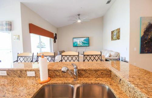 Magnificent 2 BR Lakefront Condo in Heritage Oaks - Foto 9