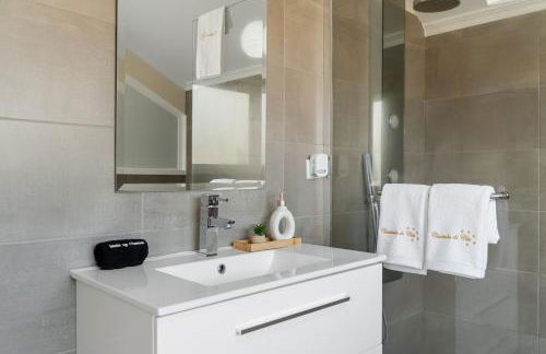 Cantinho do Céu, Views, Peace, Comfort & BBQ - Foto 29