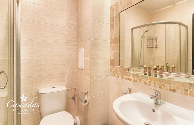 Cascadas Family Resort - Photo 36