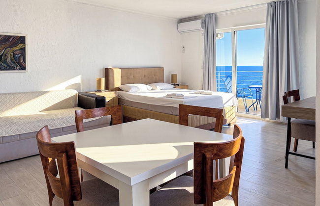 Open Sea Apartments - Photo 68