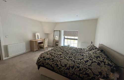 The Old Bakehouse, central historical Beverley - Photo 22