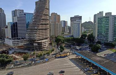 Excelente e moderno apartamento com linda vista - Photo 27