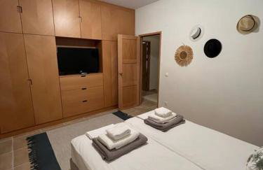 Paralia Homes cheerful 2 bedroom with pool, unit #1 - Foto 38