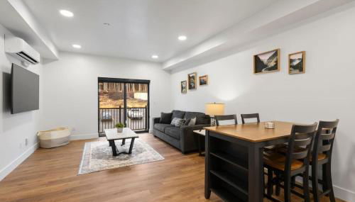 Modern Condo with Incredible Mountain Backdrop 207 - Foto 4