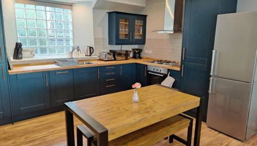 NEW Fabulous 2BD Maisonette Dunfermline, Fife - Foto 4, stove, toaster