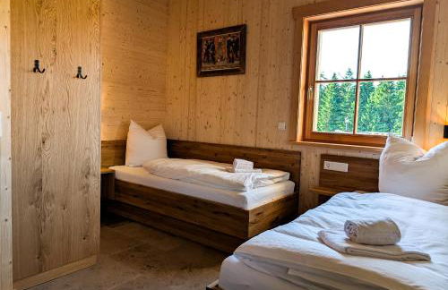 Gemütliche Chalets & Ferienhäuser mit Kamin und Sauna im bayrischen Wald - Foto 9