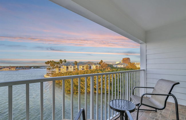 The Hemingway - Foto 53