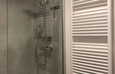 Apartment am Frauenberg - ruhige Lage - Terrasse - Blick ins Tal - Carport mit Wallbox - Self-Check-in - schnelles WLAN - Foto 24