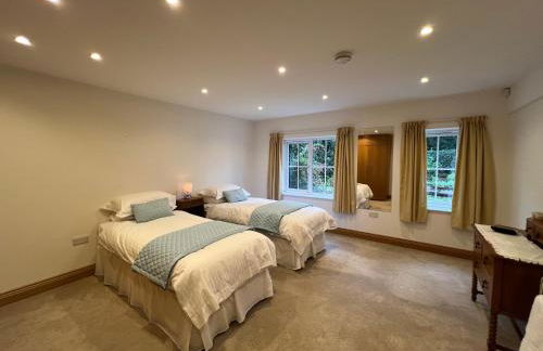 Carpenters Cottage - Photo 14