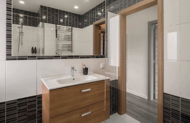 Breeze Apartment by Olala Homes - Photo 11