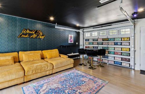 Charming 3-Bedroom - Hot Tub & Game Room - Foto 16