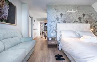 San Raffaele Apartment with Free Parking and Air Conditioning - Foto 3