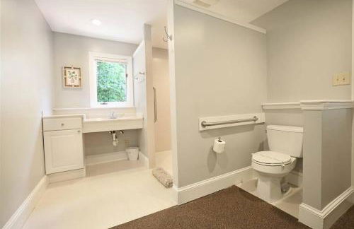 Sunset Point Pool House Close to Duke University - Foto 59