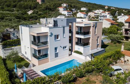 Villa Piramida - Photo 1