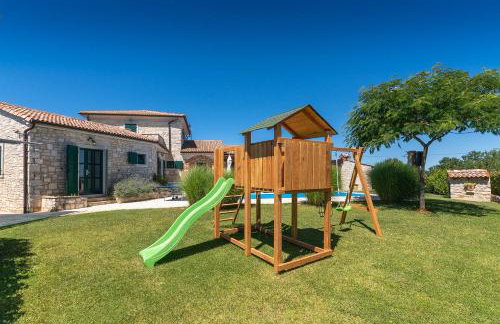 Mediterrane Villa mit Privatpool, Grill, Tischtennis und unweit des Radwegs Parenzana - Foto 33