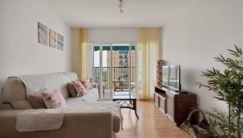 Apartamento en el centro de San Pedro Alcántara - LA LIBERTAD 3 5 4 - Photo 3