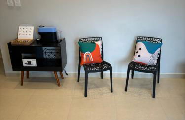 Apto Vista Mar com Ar cond, Piscina, Wifi, TV e Garagem 2 vagas - Foto 17