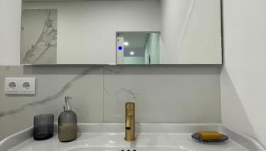 Porto Area, Poolside Sunsets of Vila Boa - Photo 4