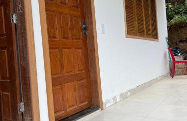 Suítes Guarapari poucos passos do mar - Foto 2