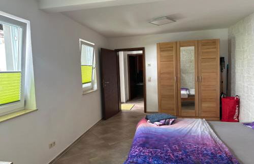 Idyllisches Haus Ferienwohnung in Jena direkt an der Saale - Foto 14