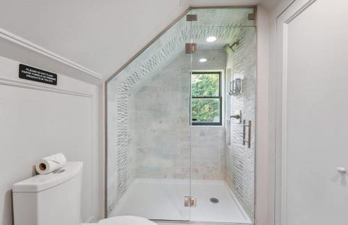 Villa Luz- Cozy Family Home with Jacuzzi year-round & heated pool in summer - Foto 23