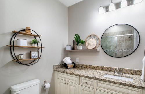 Elegant End Condo Fireplace Community Amenities - Foto 27