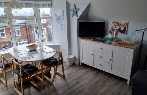 2 Bedroom Seafront Apartment - Foto 25