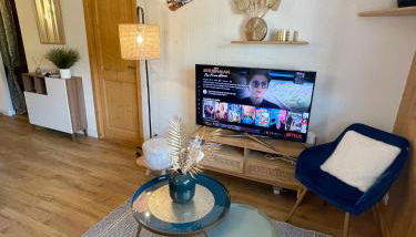 Au Petit Flocon - Appartement 3 pièces, central et proche pistes - parking privé et wifi - Foto 3