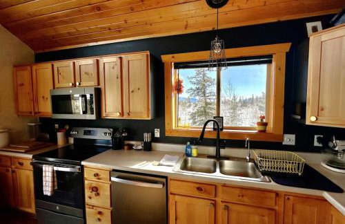 Rocky Mt Cabin 2bed loft Hot Tub Amazing Views - Photo 12