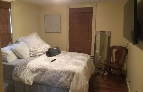 2br home with patio near lakes and walking trails - Foto 3