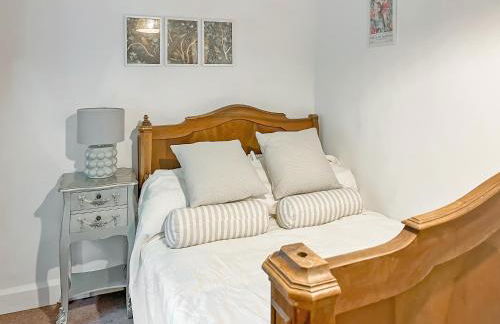 Robins Nest - Photo 11