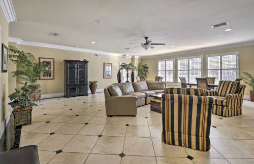 Luxurious Florida Home with Pool and Canal Access - Foto 39