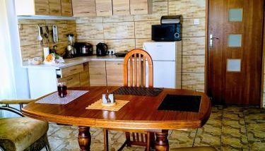 House by the Śliwno-Waniewo footbridge, close to the park - Foto 4